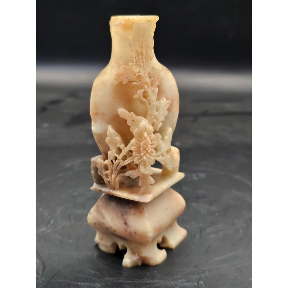 Vintage‎ Chinese Soapstone Small Vase Hand Carved White Floral 4.5in SIGNED